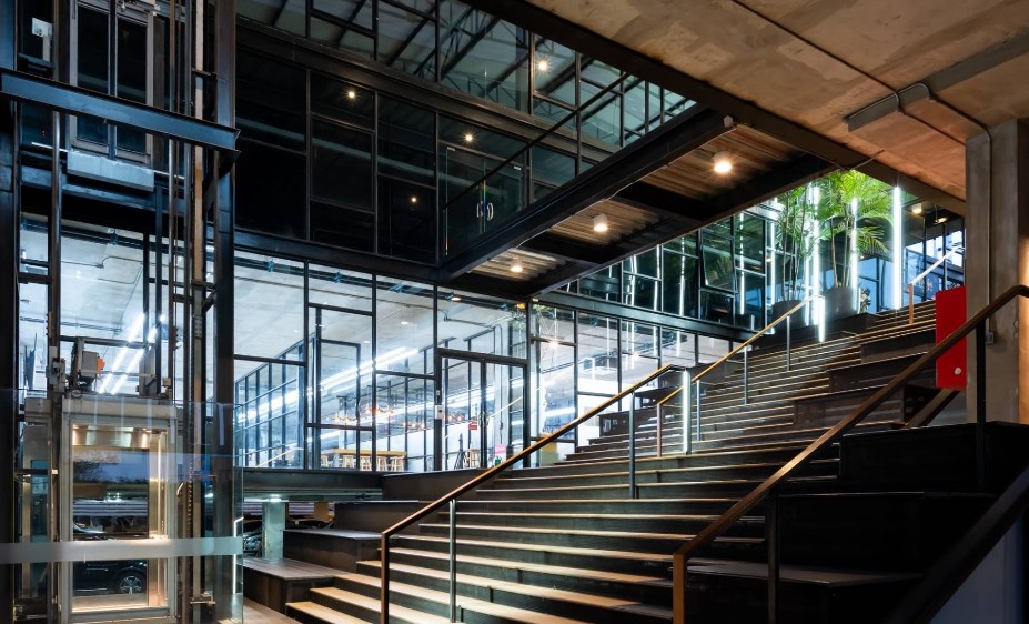 Right Man Design Park 着